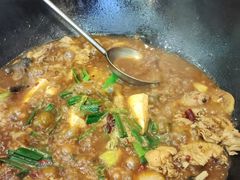 -曹丞相·地锅鸡·地锅鱼(武林店)