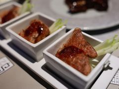 -穹六人间 people 6(岳阳路店)