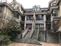 -虹都水岸酒店