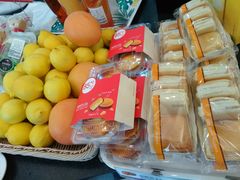 -85度C(生甜甜圈研究工坊·上海平凉店)