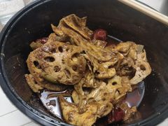 -辣盆盆麻辣小龙虾(哈尔滨总店)