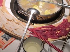 -牛人日志·鲜牛肉骨汤火锅(万科里瑧店)