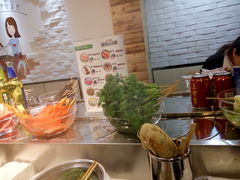 -百品聚旋转火锅(万德庄店)