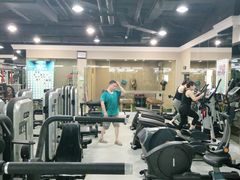 -贝菲特游泳健身(徐泾店)