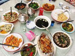 -双月饭店·20年老字号(新村店)