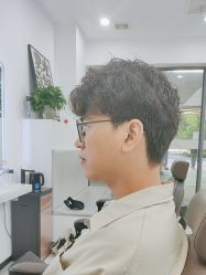 -尤司男士国潮理发馆