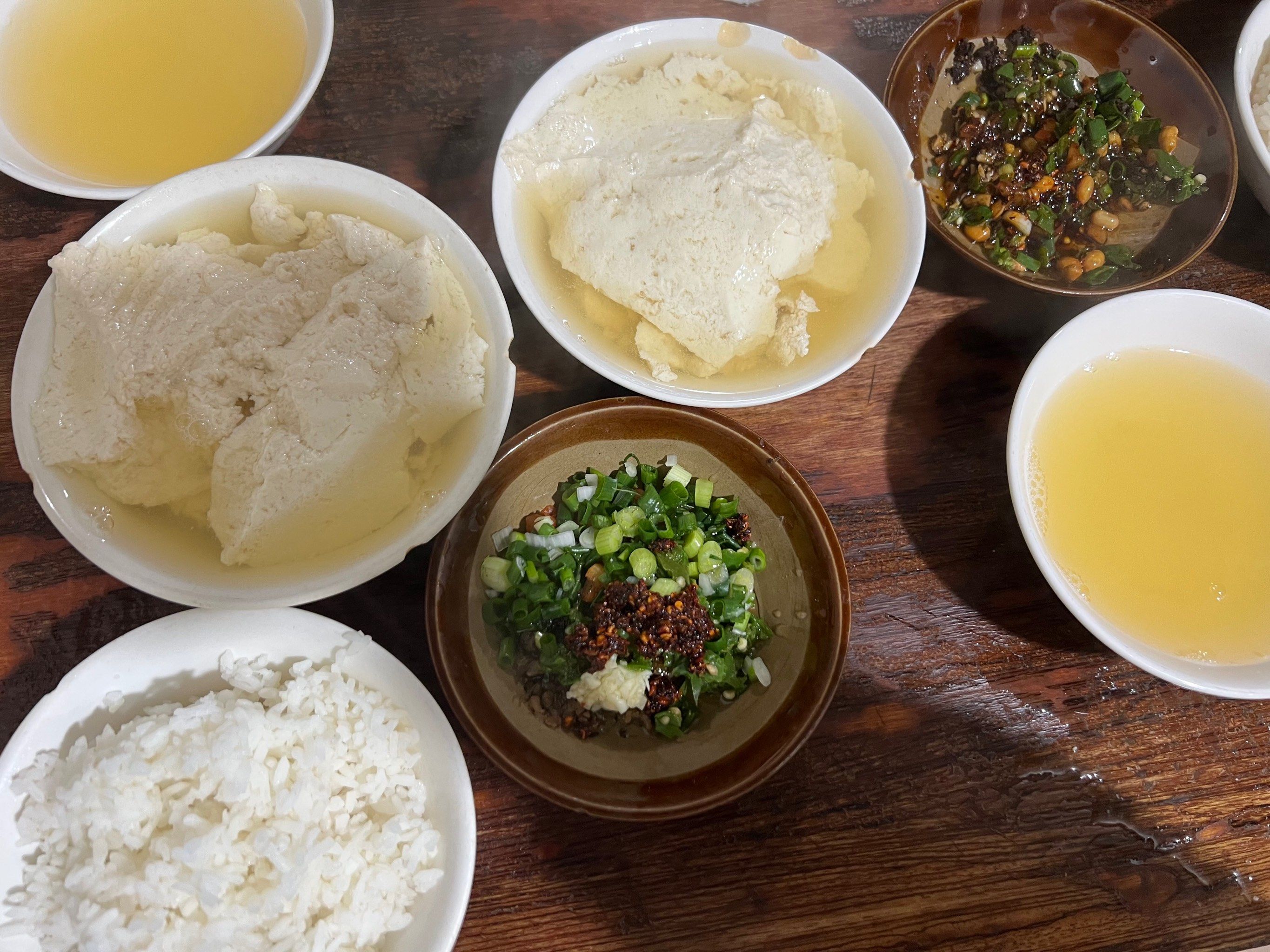 豆花饭#豆花饭 超级下饭,有没有人喜欢,不到八点就起来,为了吃上这碗