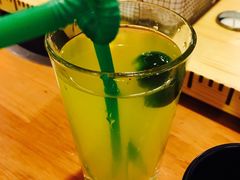 -肥肥虾庄·金牌油焖大虾(杨园滨江时代walk店)