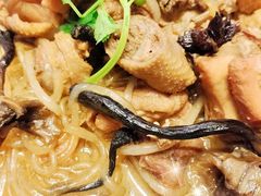 小鸡炖蘑菇-饺子功·东北记忆·锅包肉(电厂路店)