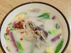 -鸭味先老鸭粉丝馆(瑞金路二号四号小区店)