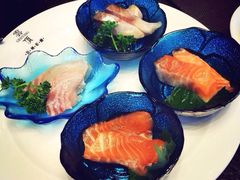 iphone_upload_pic-云顶旋转自助景观餐厅