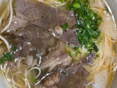 牛肉拉面加牛肉-伊祥·敦煌楼