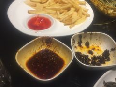 -唯爱KTV聚会餐厅(仙林东城汇店)