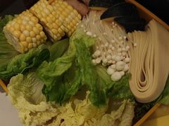 -润园四季椰子鸡火锅(南山海岸城店)