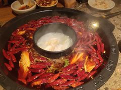 -舒家大院重庆老火锅(纪念塔店)