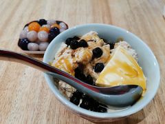 焦糖乌龙奶茶冰-堂屋糖水店(愚园店)