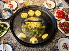 -缘福乡村铁锅炖民宿(八达岭店)