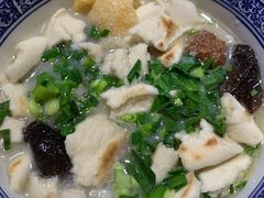 三鲜煮馍-天发芽·何记葫芦头泡馍·老字号(小南门店)