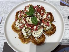 草莓冰淇淋华夫-娜娜家•Nana's restaurant (南开大悦城店)