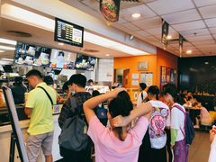 -麦当劳(十字街店)