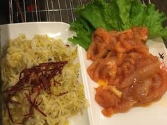 -千纸鹤嫩汁烤肉(学府店)