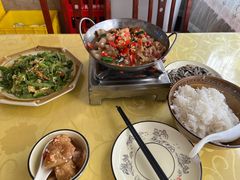 -老脚婆婆土菜馆(广场·现代城店)