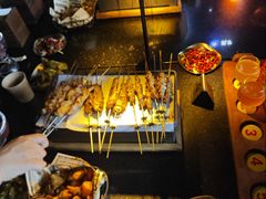 -麦凯伦烧烤·精酿超级工厂店(金桥总店)