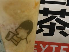 -喜茶(上海打浦桥日月光gelato lab+店)