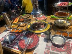 -青瓦炭韩潮烤肉(花园道店)