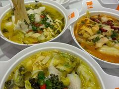 -鱼你在一起(奉贤宝龙城广场店)