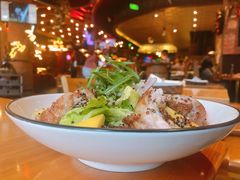 芒果烤鸡藜麦沙拉-MR.ROCKY洛奇先生RESTAURANT&BAR(宝安壹方城店)