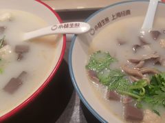 -大食代美食广场(上海中心店)