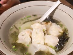 蟹籽虾仁鲜肉馄饨-南小蟹手工點心(三里屯店)