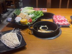 -呷哺呷哺 黄金牧场 (欢乐谷店)