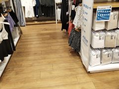 -优衣库(东莞东城万达广场店)