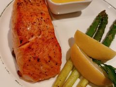 -Wolfgang’s Steakhouse 沃夫冈牛排馆(上海白玉兰广场店)