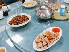 -洞背山庄(洞背院区式管理小区店)