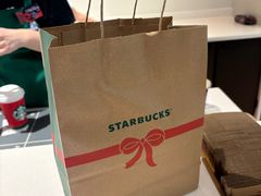 -星巴克臻选(莘庄仲盛店)