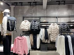 -NIKE品牌体验店(南京东路店)