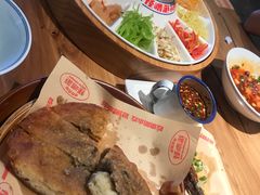 -怪噜范·老贵阳街头名小吃(汇金星力城店)