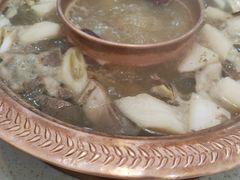 冰煮羊肉-品疆山新疆特色主题餐厅