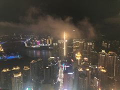 -Ting无边际江景酒店(重庆解放碑云端之眼店)