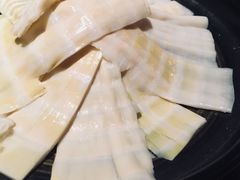 竹笋-手选潮汕鲜活牛肉火锅(二七广场店)