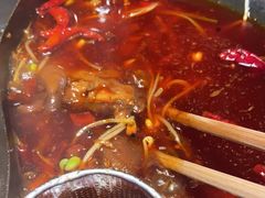 -萍姐火锅·公路夜市(武汉首店)