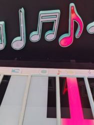 -多多淘儿童体验中心(重庆来福士店)