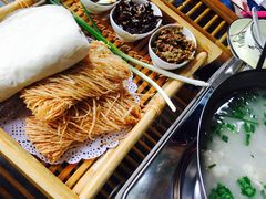 -丁里羊肉小镇(天鹅湖总店)