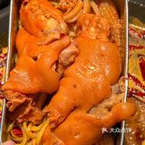 南京最好吃的脆皮五花肉！藏在火锅店里 ️