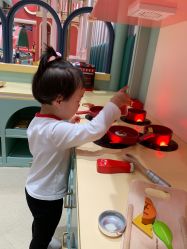 -奈尔宝家庭中心·亲子餐厅(鄞州万达店)