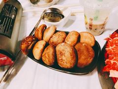 -鲜入围煮花胶鸡海鲜火锅