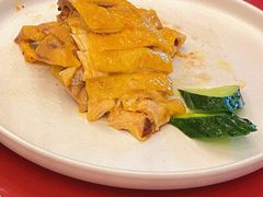 -侬佳蒸菜馆(听潮店)